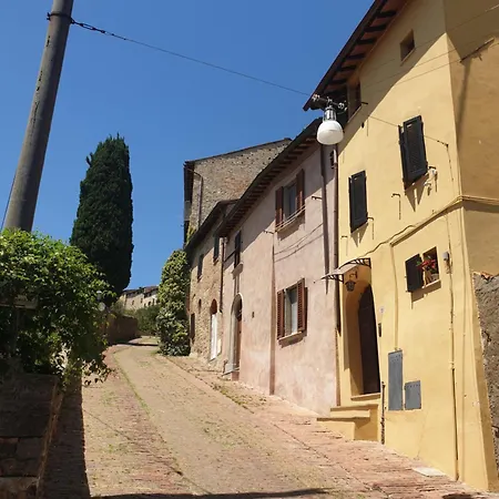 Apartment Sebastiano *